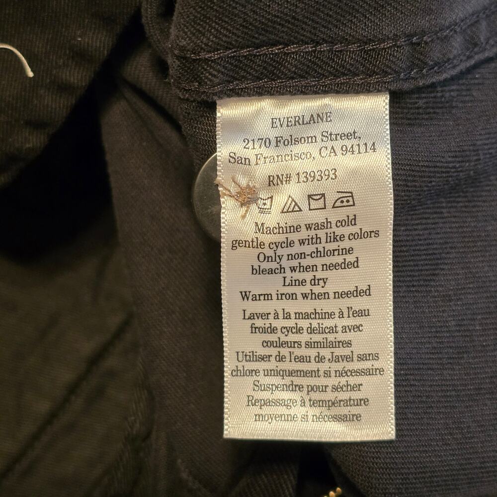 Everlane The Utility Short in Buttersoft Womens Size 4 Black 100% Tencel NWOT - Picture 4 of 10